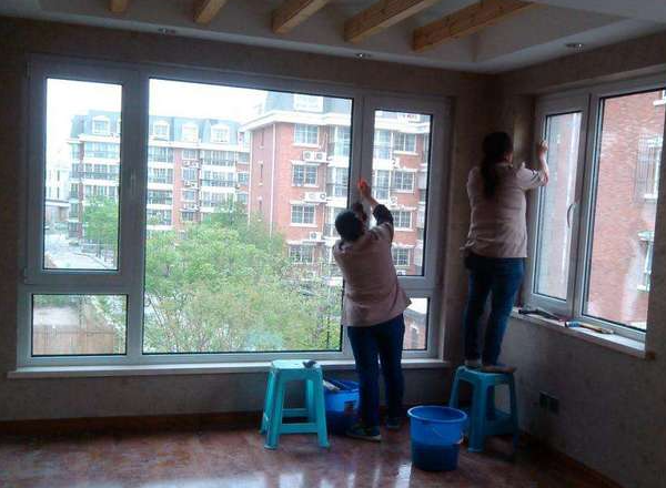 广州办公室保洁公司:新房开荒保洁如何提高效率