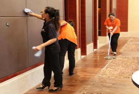广州酒店保洁:酒店家具清洁与保养
